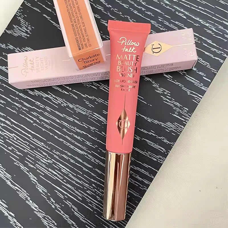Charlotte Tilbury Makeup Lipstick Walk of No Shame Graceful Pink Pillow Talk Moisturizing Plumping Lip Gloss Strawberry Vanilla