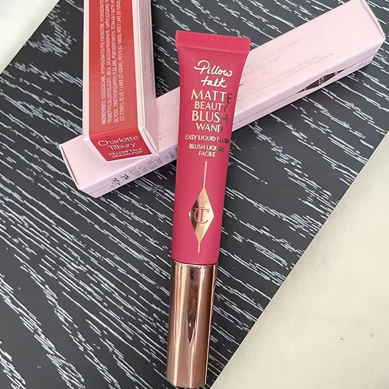 Charlotte Tilbury Makeup Lipstick Walk of No Shame Graceful Pink Pillow Talk Moisturizing Plumping Lip Gloss Strawberry Vanilla