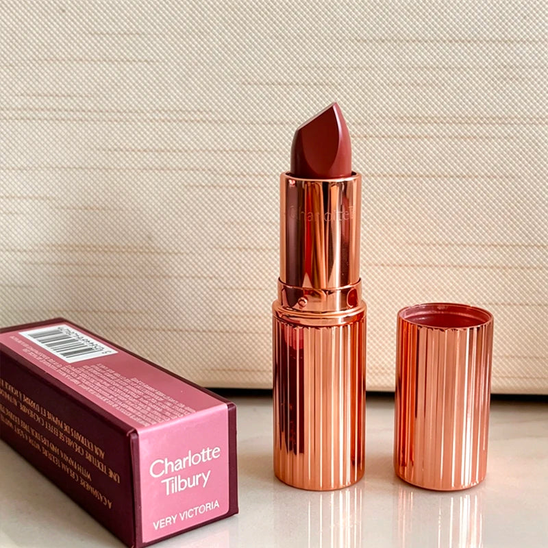 Charlotte Tilbury Makeup Lipstick Walk of No Shame Graceful Pink Pillow Talk Moisturizing Plumping Lip Gloss Strawberry Vanilla